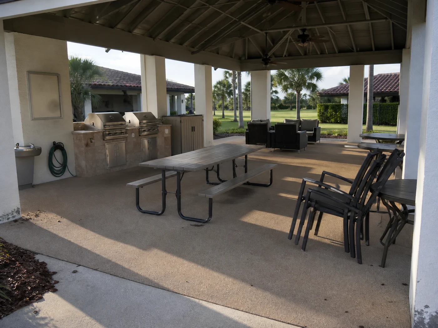Terraza de piscina en caucho en Pompano Beach, Florida